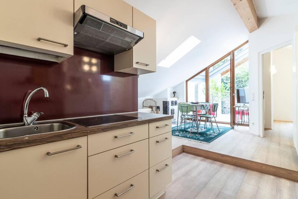 Zweizimmer-Wohnung Mit Schlossblick Chiusa Exterior foto