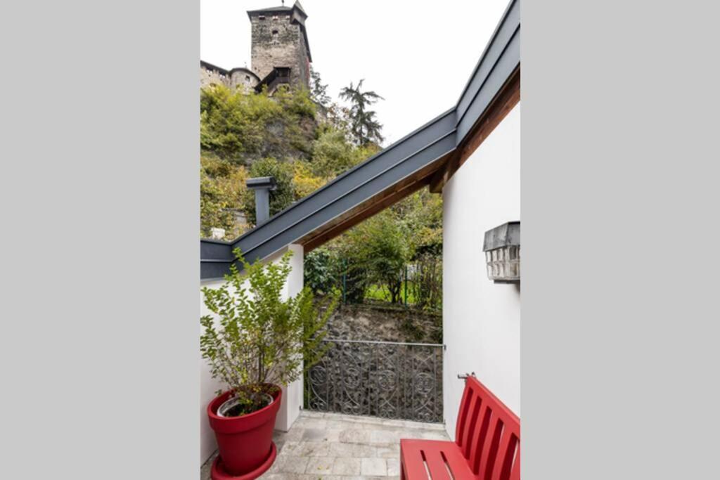 Zweizimmer-Wohnung Mit Schlossblick Chiusa Exterior foto
